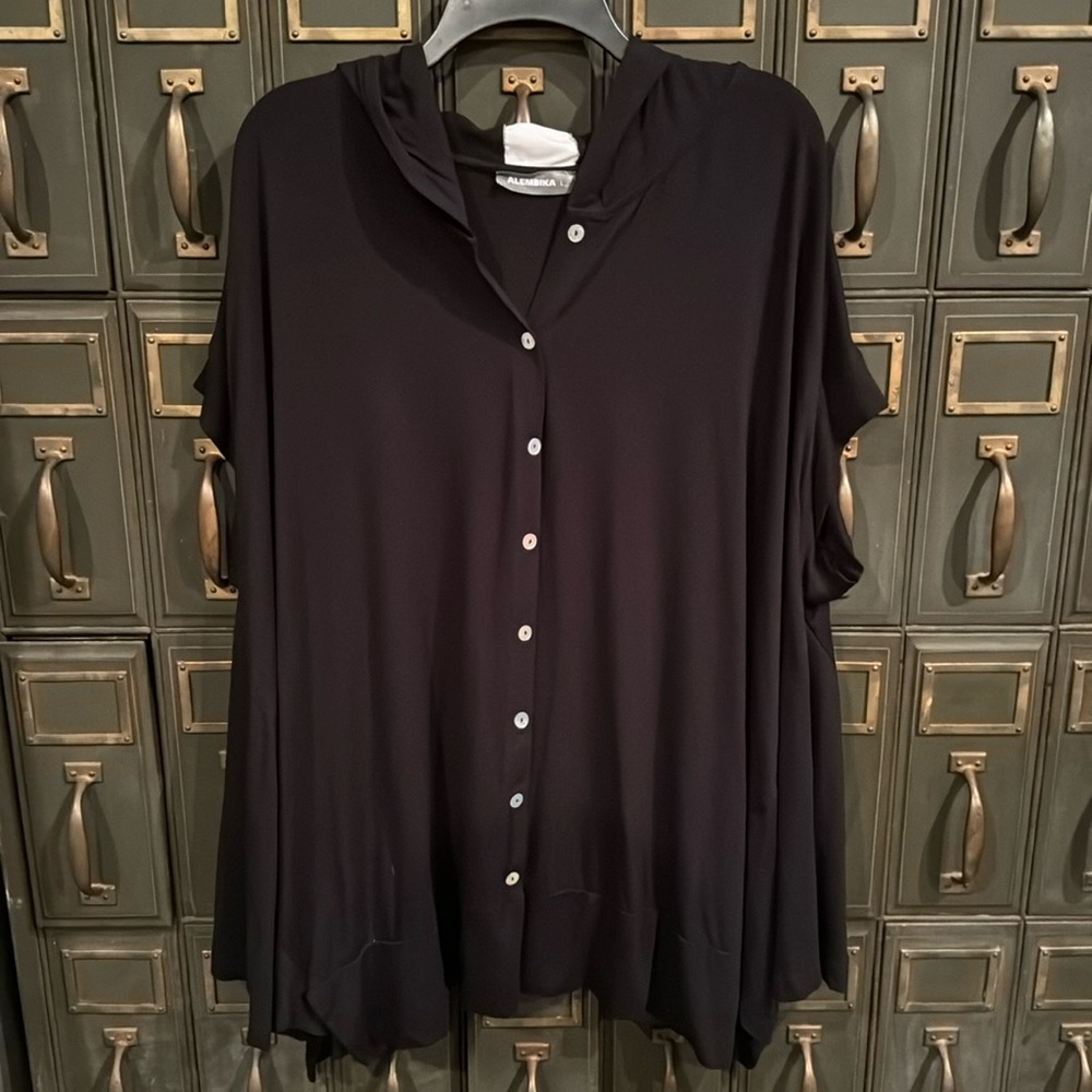 ALEMBIKA Top